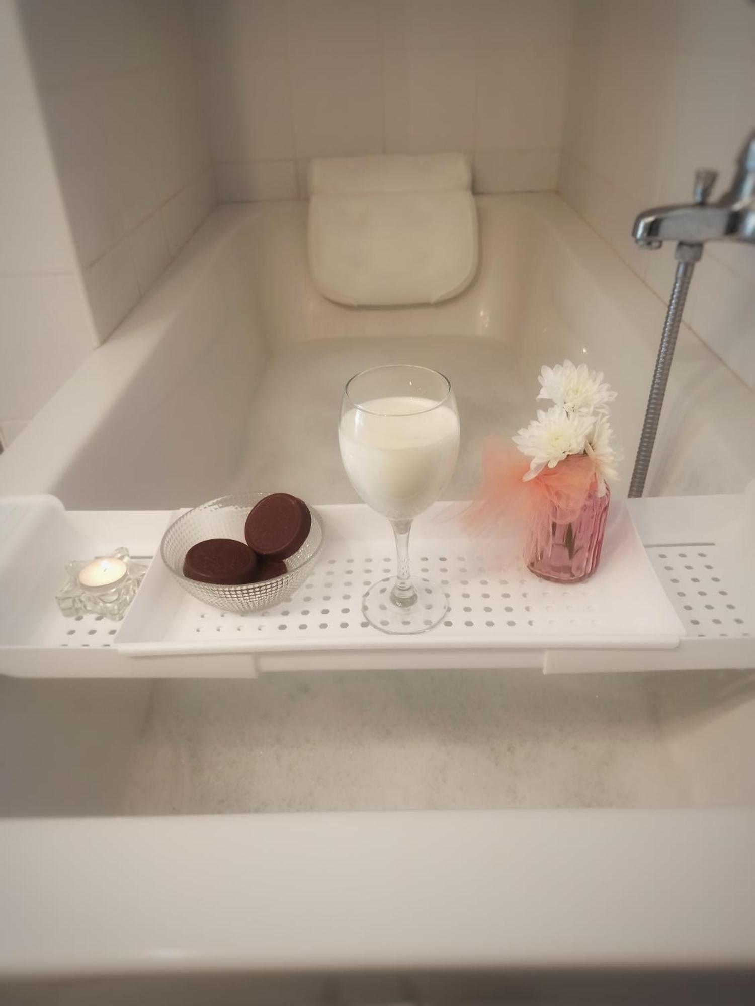 Suite 20 Airole 外观 照片